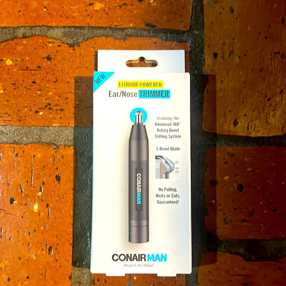Lithium powered ear/nose trimmer